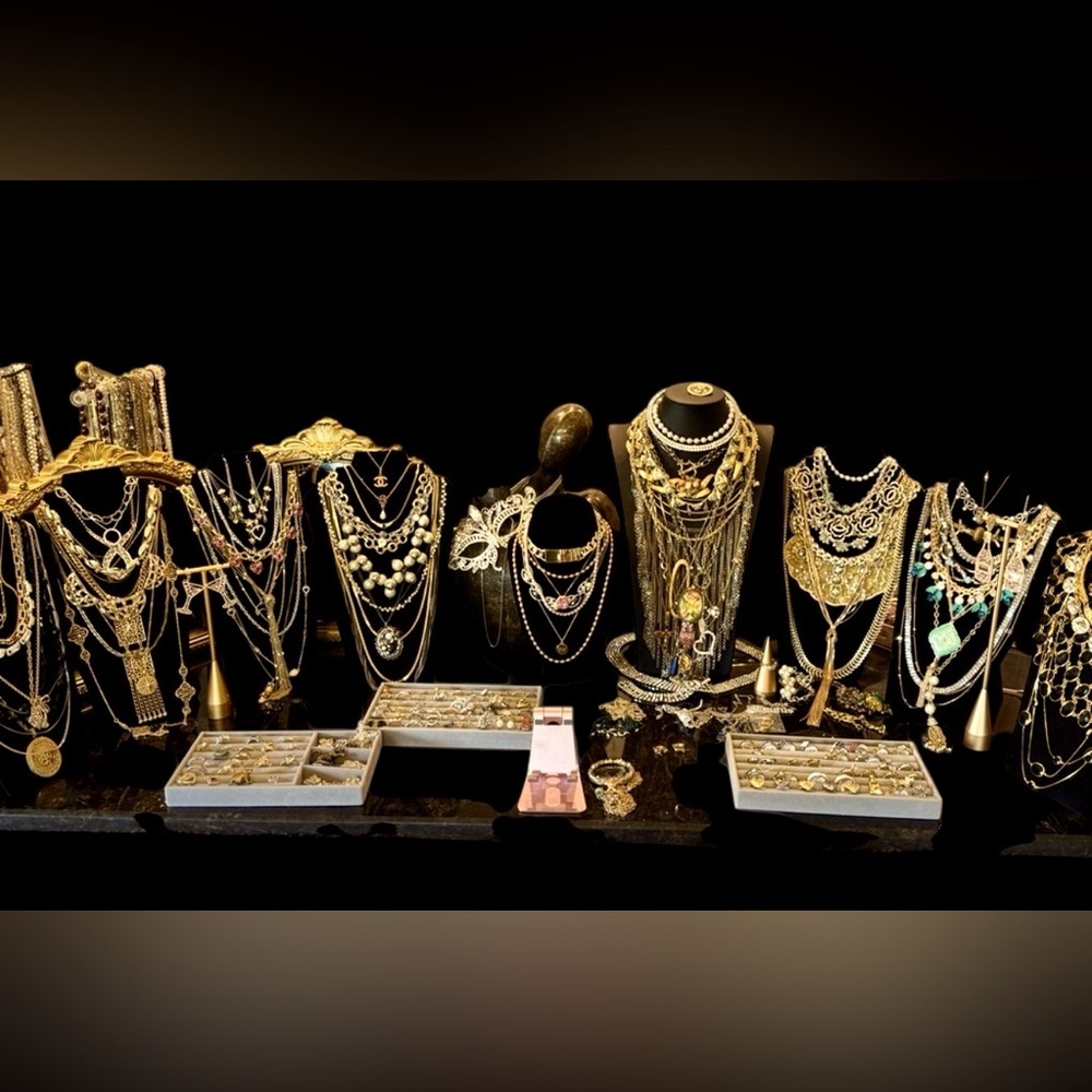 2 LB Bulk Vintage Jewelry Lot | Curated Wearable Treasure Bundle | Reseller Mix